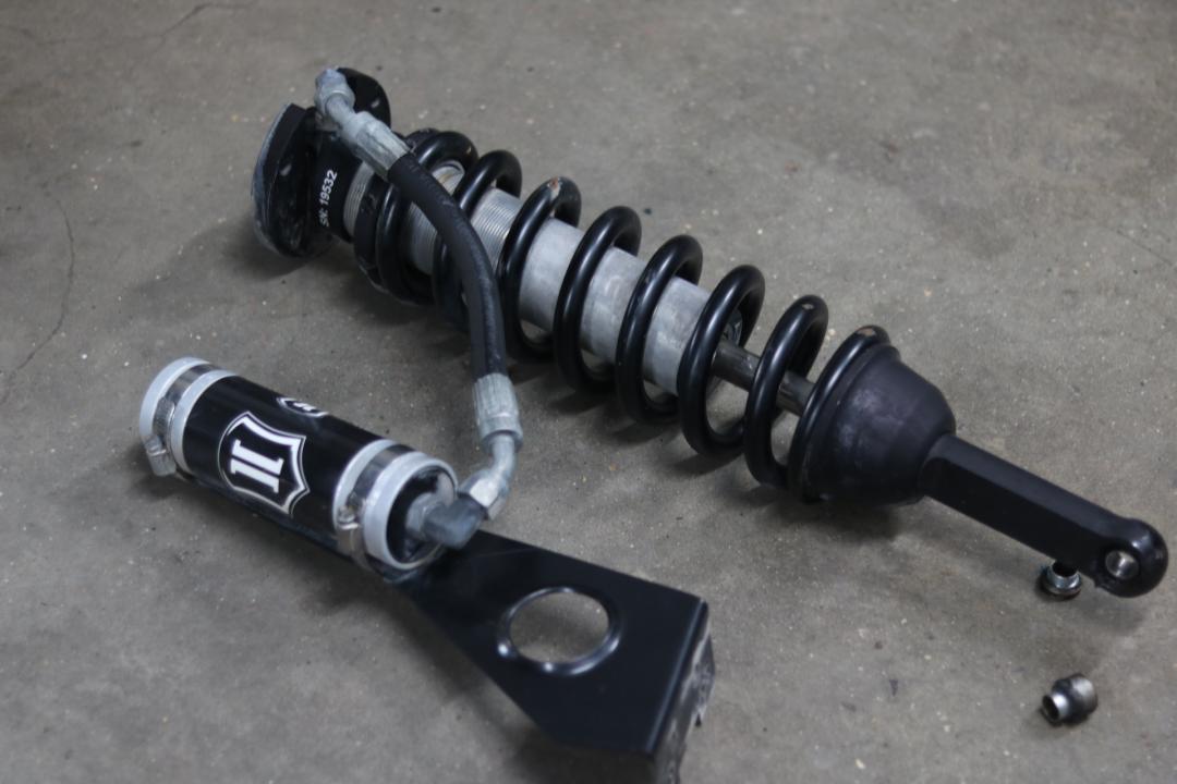 丰田fj酷路泽二手怎么选,丰田fj酷路泽二手2007翻新