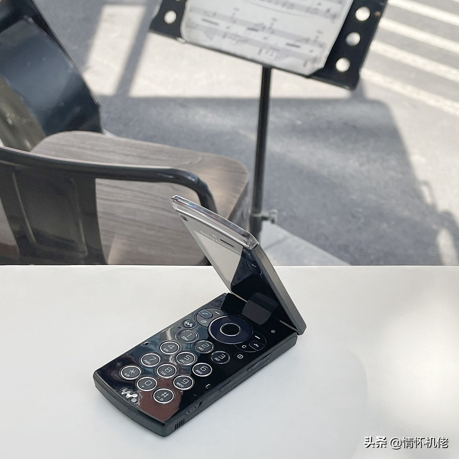 索尼爱立信全面屏老手机,索尼爱立信经典手机w980