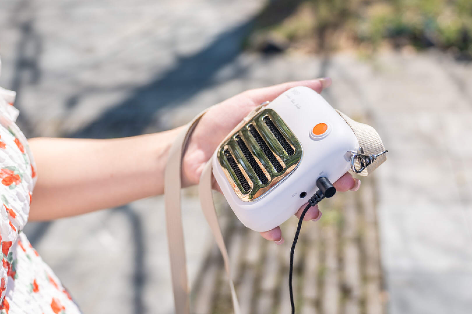 qcymx1扩音器,音响小蜜蜂无线麦克风