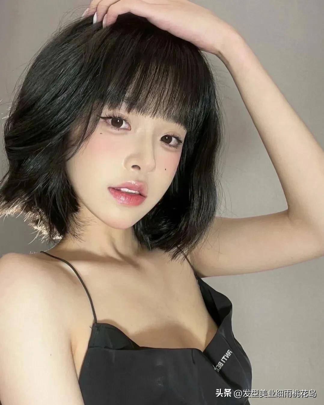 冷艳短发礼服,中短发冷艳妆容