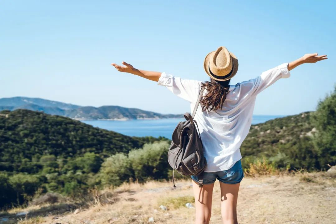 在五一小长假去旅行带什么,五一相关法律知识