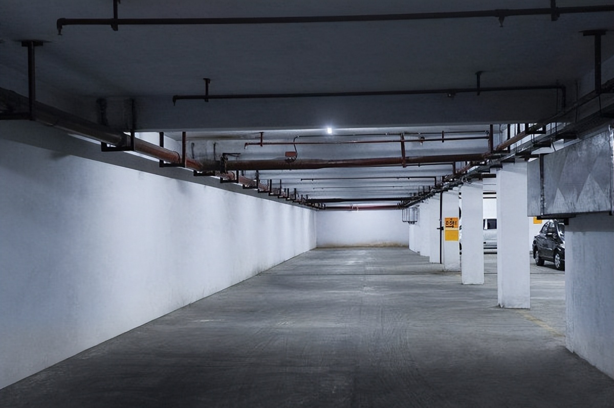 地下室渗水用什么方法可以解决,地下室渗水的原因及处理方法