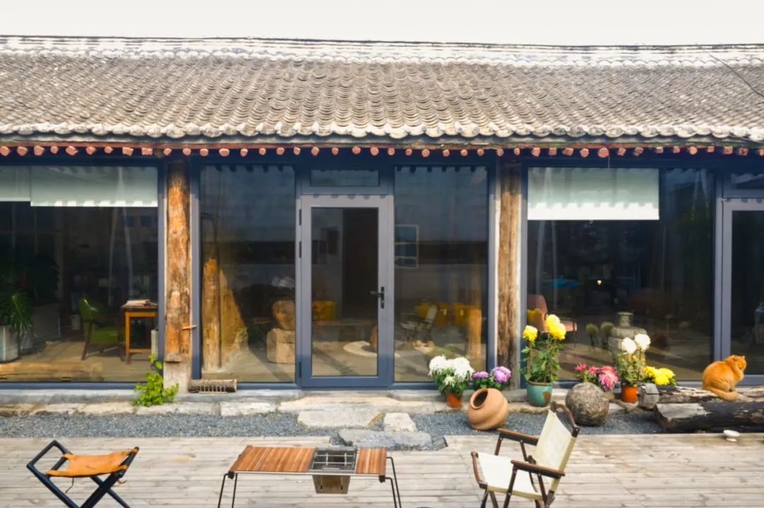 疫情三年,北京夫妻带女儿安守乡下400㎡土坯房