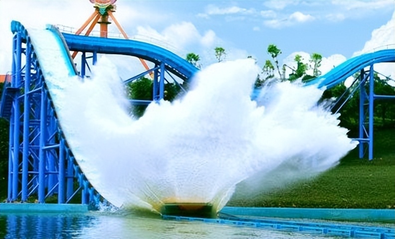 重庆斥资16亿打造游乐园，开业九年破产，现在无人问津