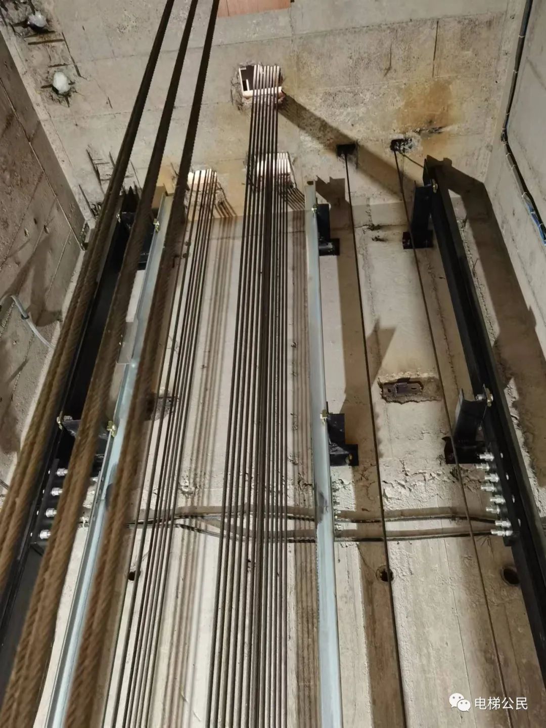 曼隆电梯陆亚宁,陆亚宁曼隆电梯