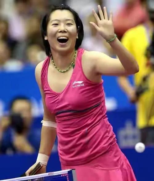 李晓霞郭跃孙颖莎,李晓霞的故事