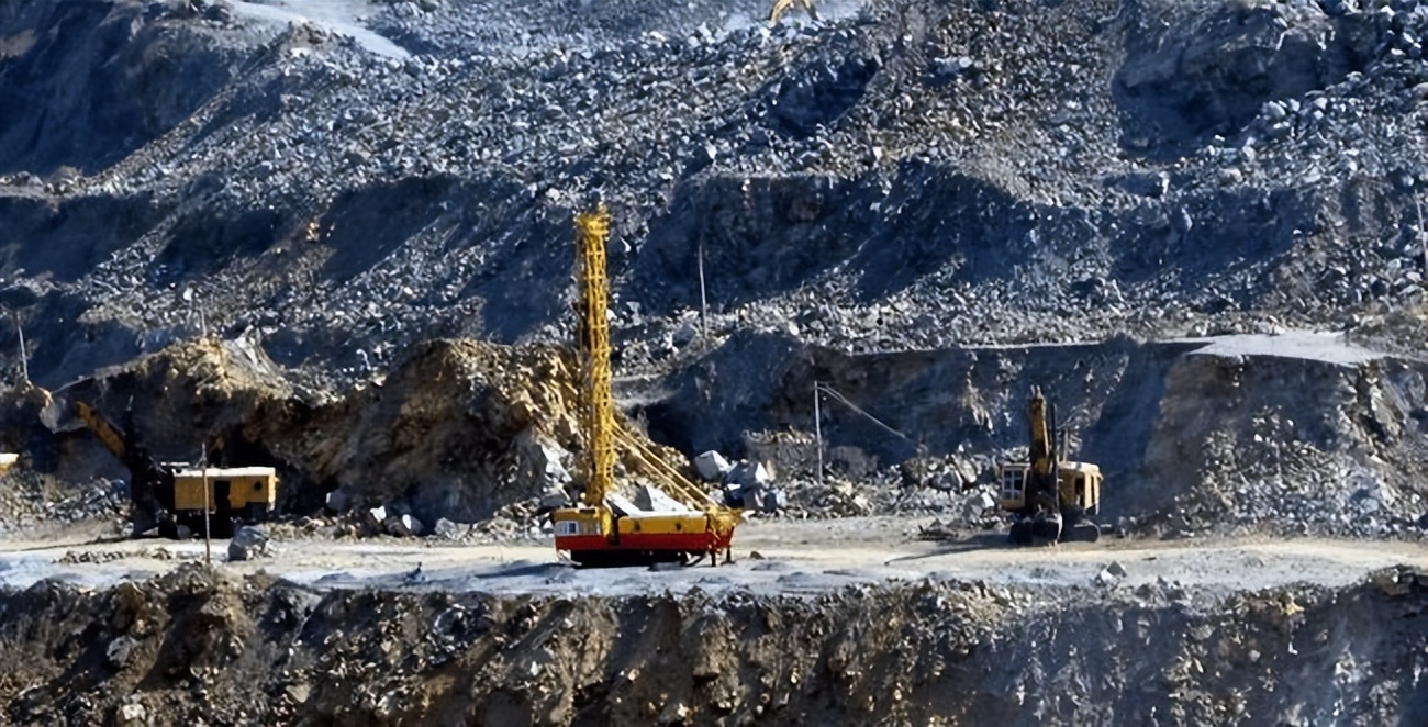 澳大利亚出口铁矿石使用人民币结算,还支持货到付款,这怎么回事?