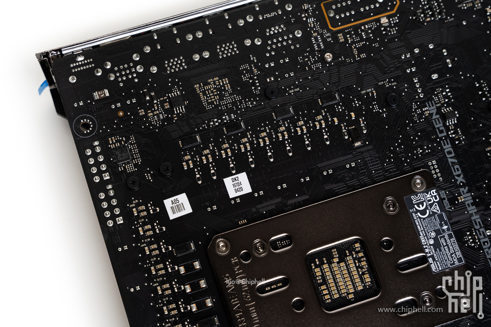 华硕tufgaminggt502弹药库白色,华硕gt502机箱黑橙搭配