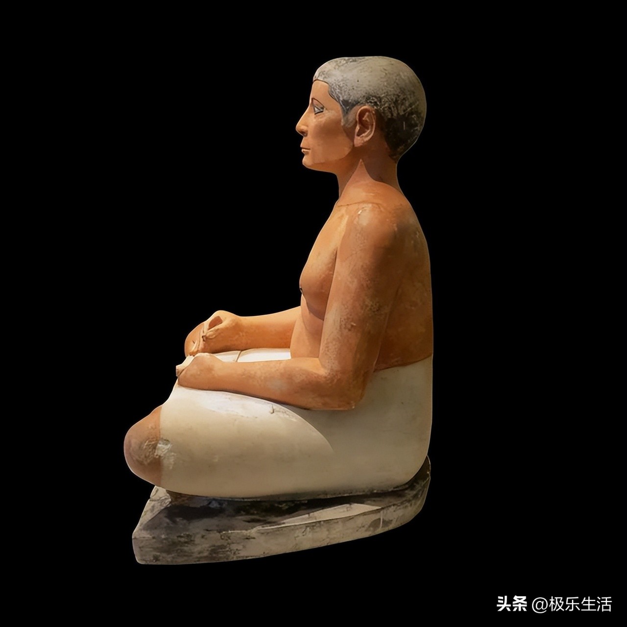 孰真孰假，40个看上去像现代仿制品的*物文**