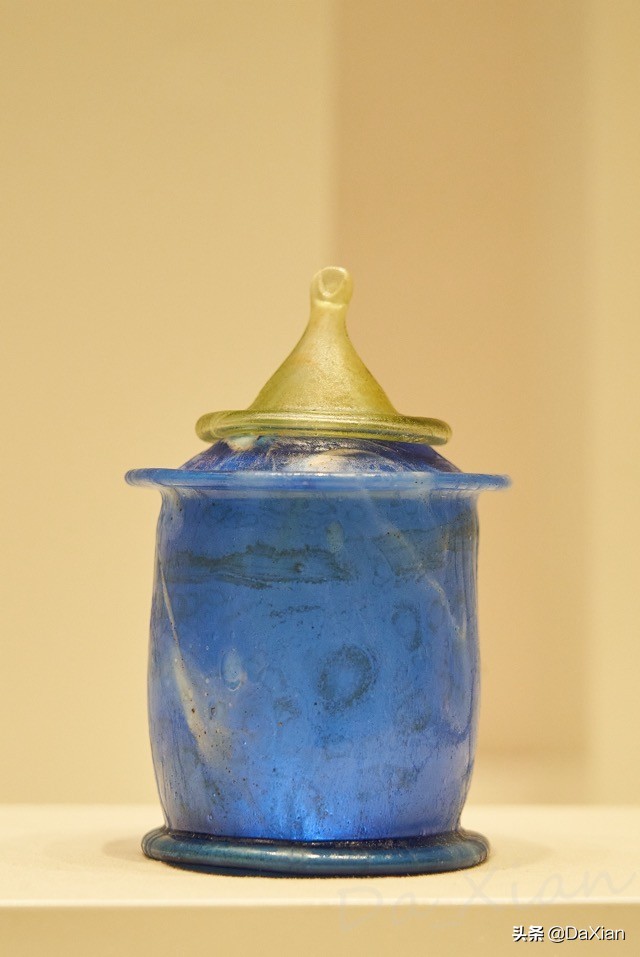 异彩纷呈：古代东西文明交流中的玻璃艺术之三（4）