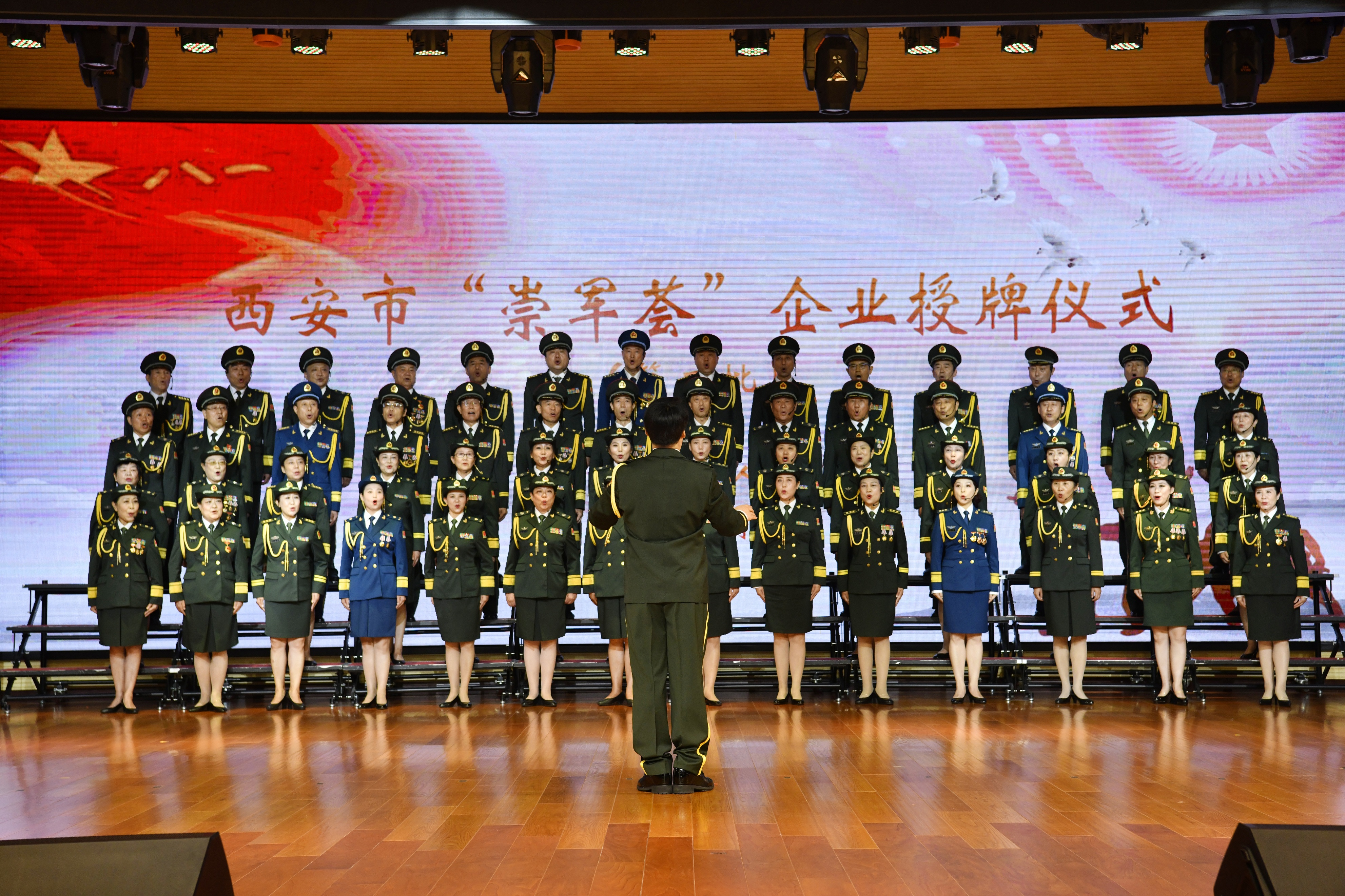 我市着力构建社会化拥军大格局,社会化拥军取得新成效