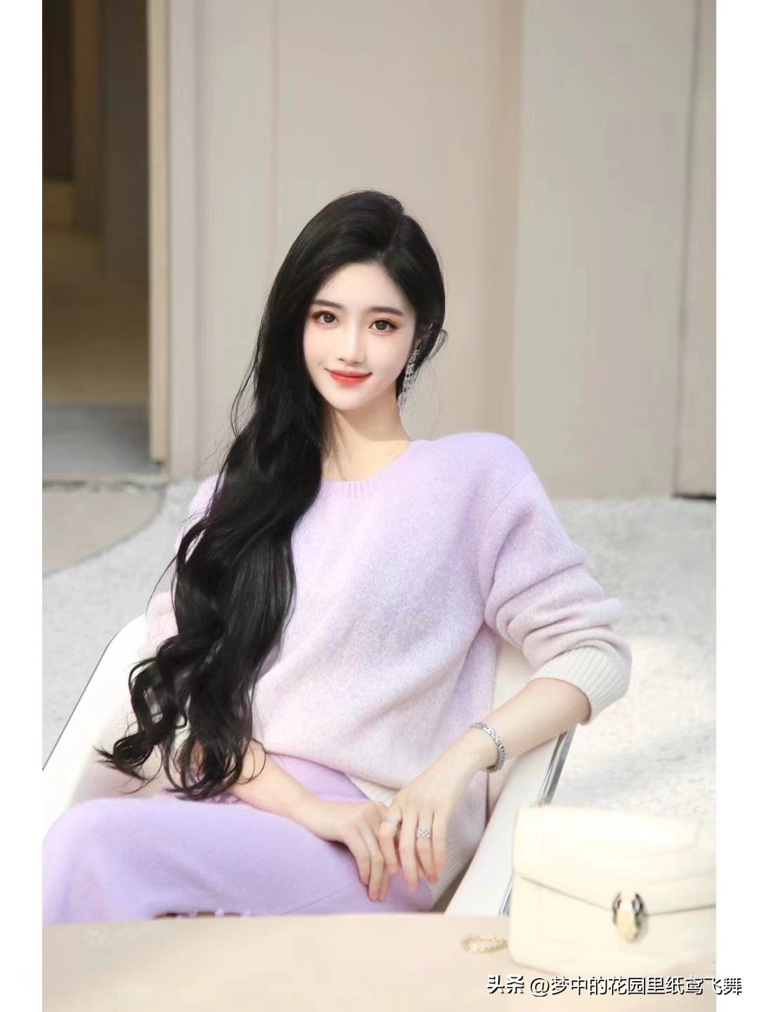 好想去旅游啊,趁着年轻多去折腾多去尝试