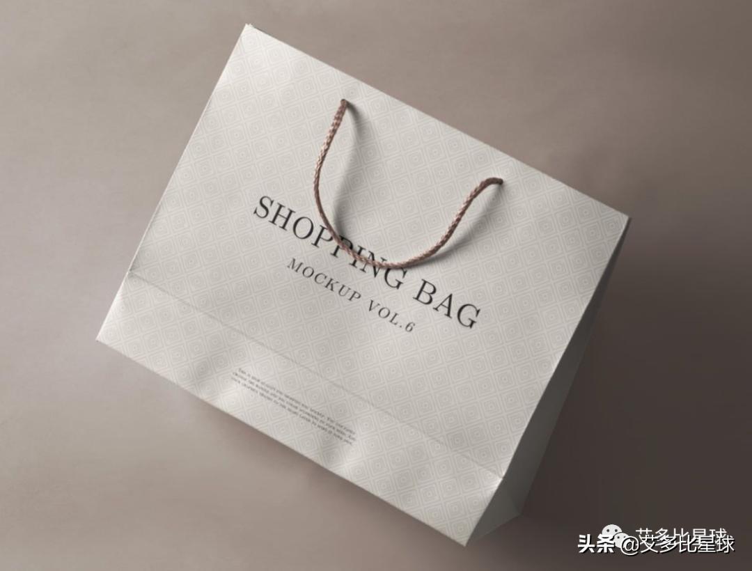 「706期」Behance大佬都在用的香薰样机和轻奢模板，被我找到了