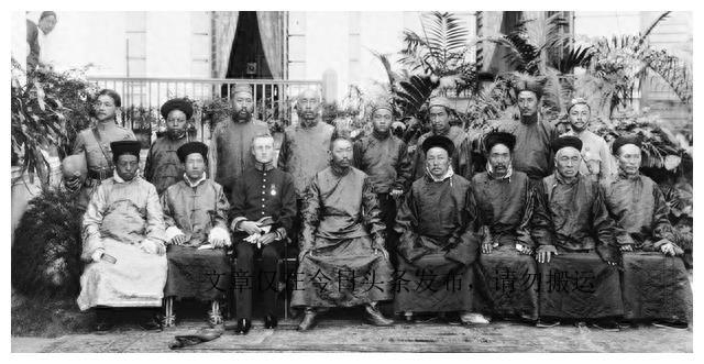 *藏西**首次足球教育的生与死