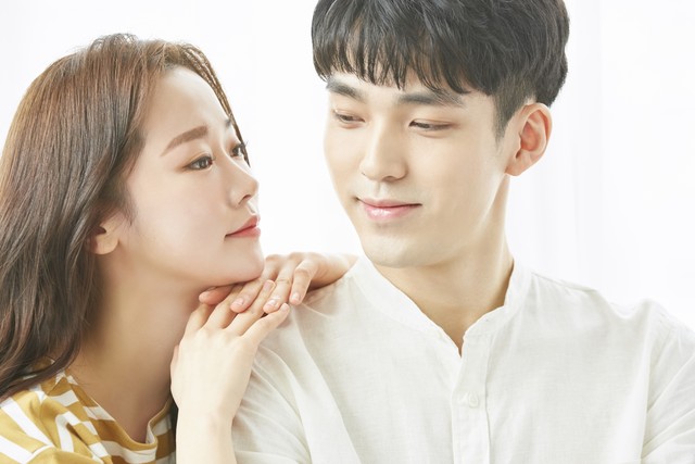 情感故事:出差住在朋友家里，却和朋友的小姨子发生了一段情