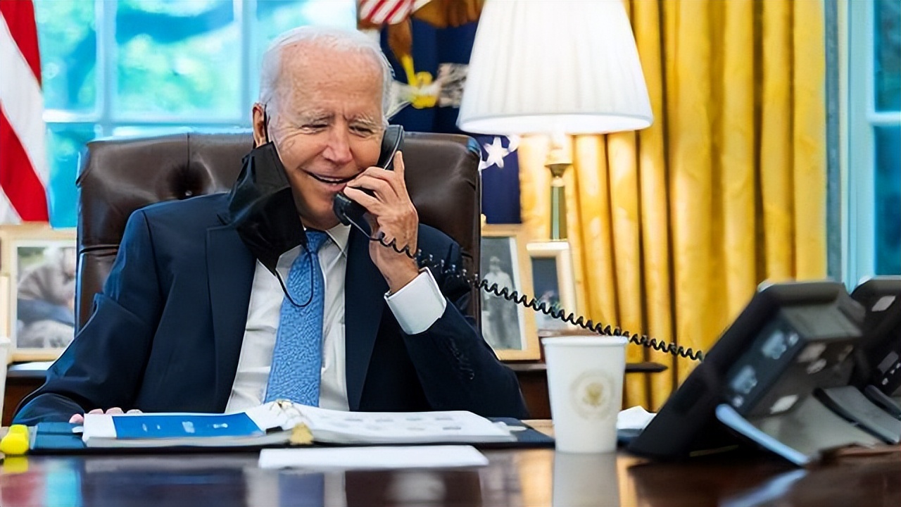 中美再度接触，秦刚只谈了30分钟就登上专机访欧，释放什么信号？