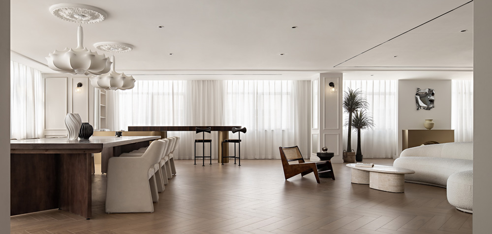 熙攘老街中的“后花园”大巭服饰深圳办公设计欣赏