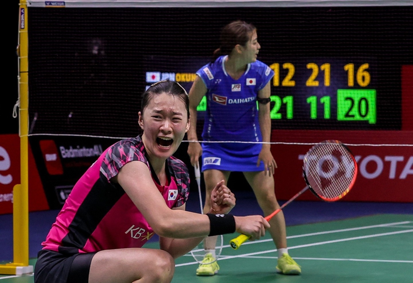 韩国羽毛球世界冠军被开除,韩国天才羽毛球少女刚出道的视频