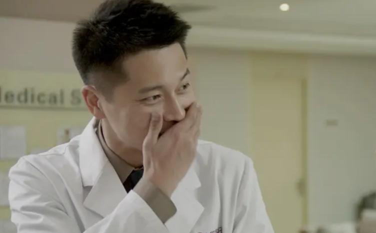 王雷和老婆演的电视剧,王雷和岳母打乒乓球