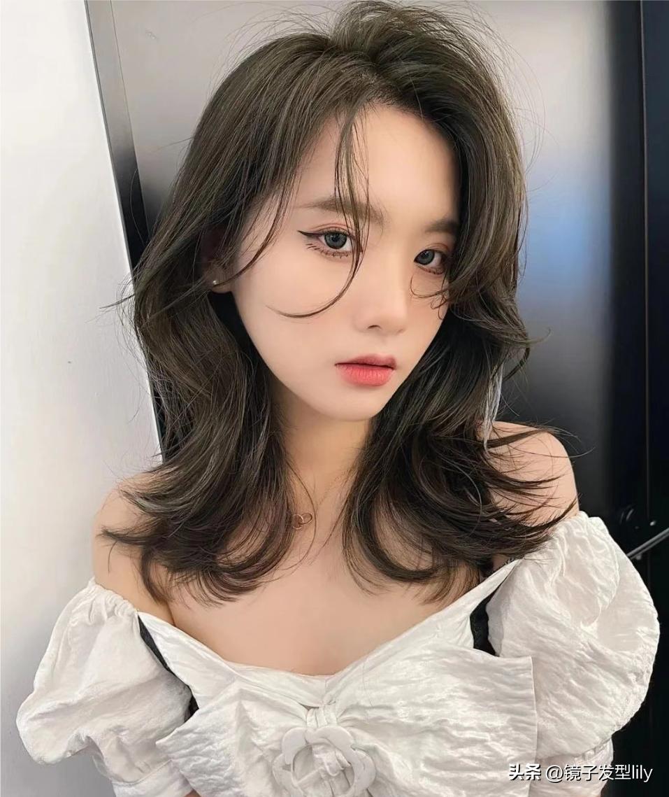 鞠婧祎公主切挑染造型,公主切挂耳染发加挑染