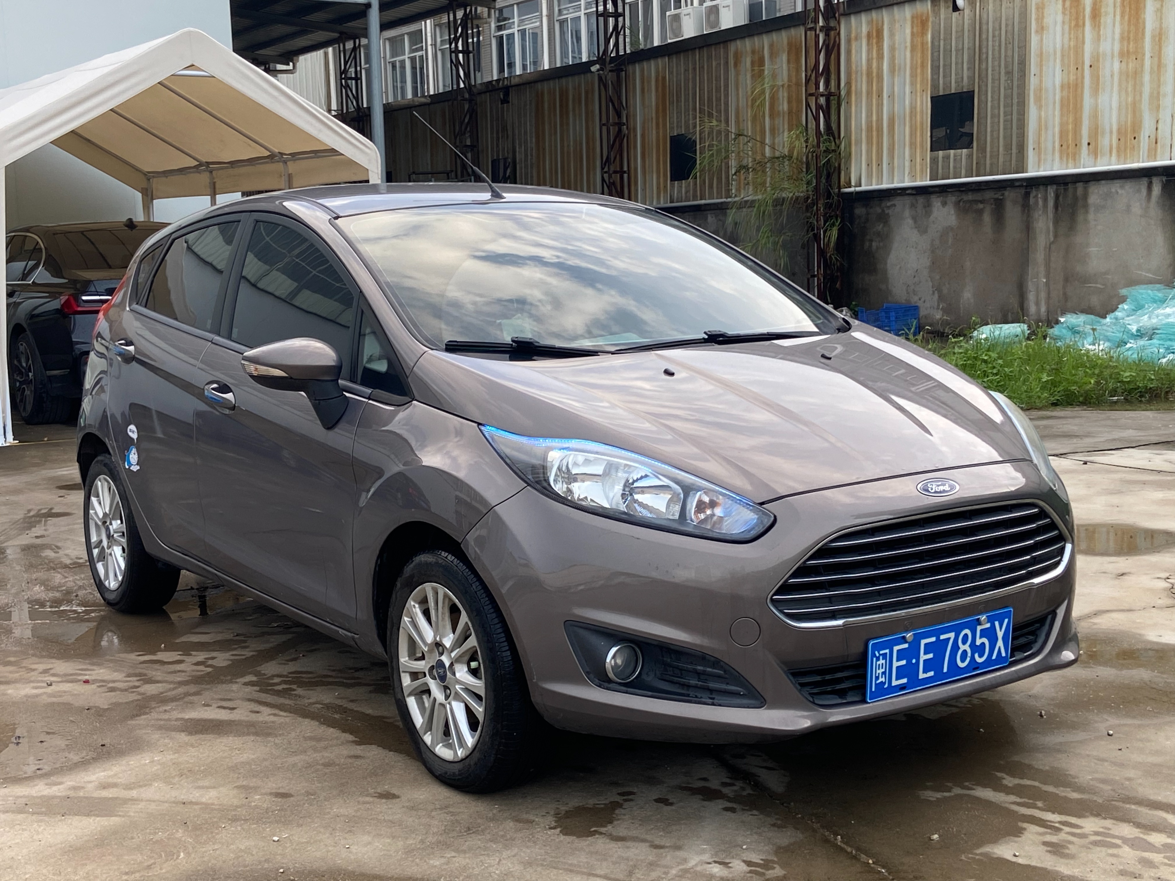 福特嘉年华13年手动二手车价格,2011年福特嘉年华二手车多少钱