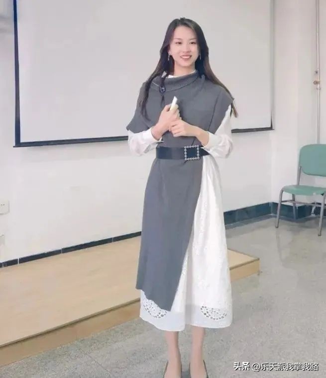 中小学教师穿着：穿搭百变图鉴，结合身材长相，协调色调，加分多