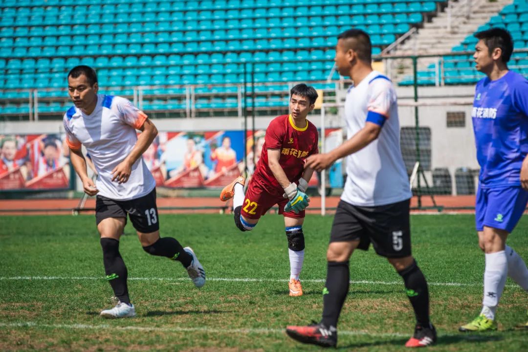 “蓝”骋绿茵“足”够精彩｜南京消防2023年“火焰蓝杯”五人制足球赛圆满落幕