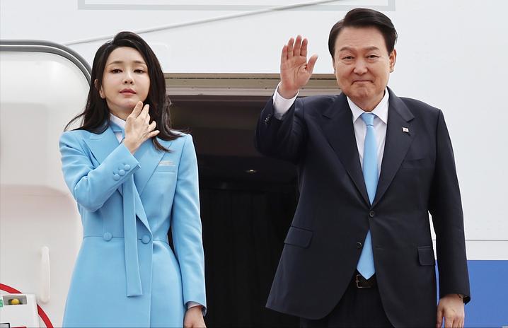 韩国第一夫人访问西班牙,韩国第一夫人访美服装秀