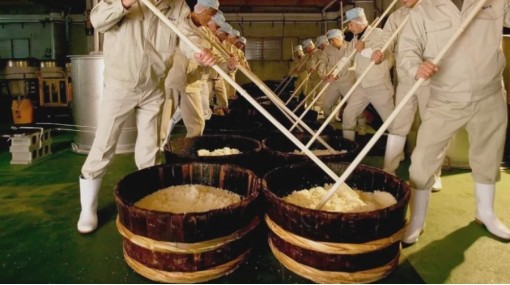 中日旅游恢复，大量日本人来华，表面是旅游，实则为了我们的白酒