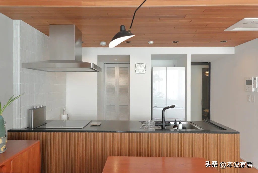 日本妈妈三口之家的极简家居生活,日本家庭一尘不染