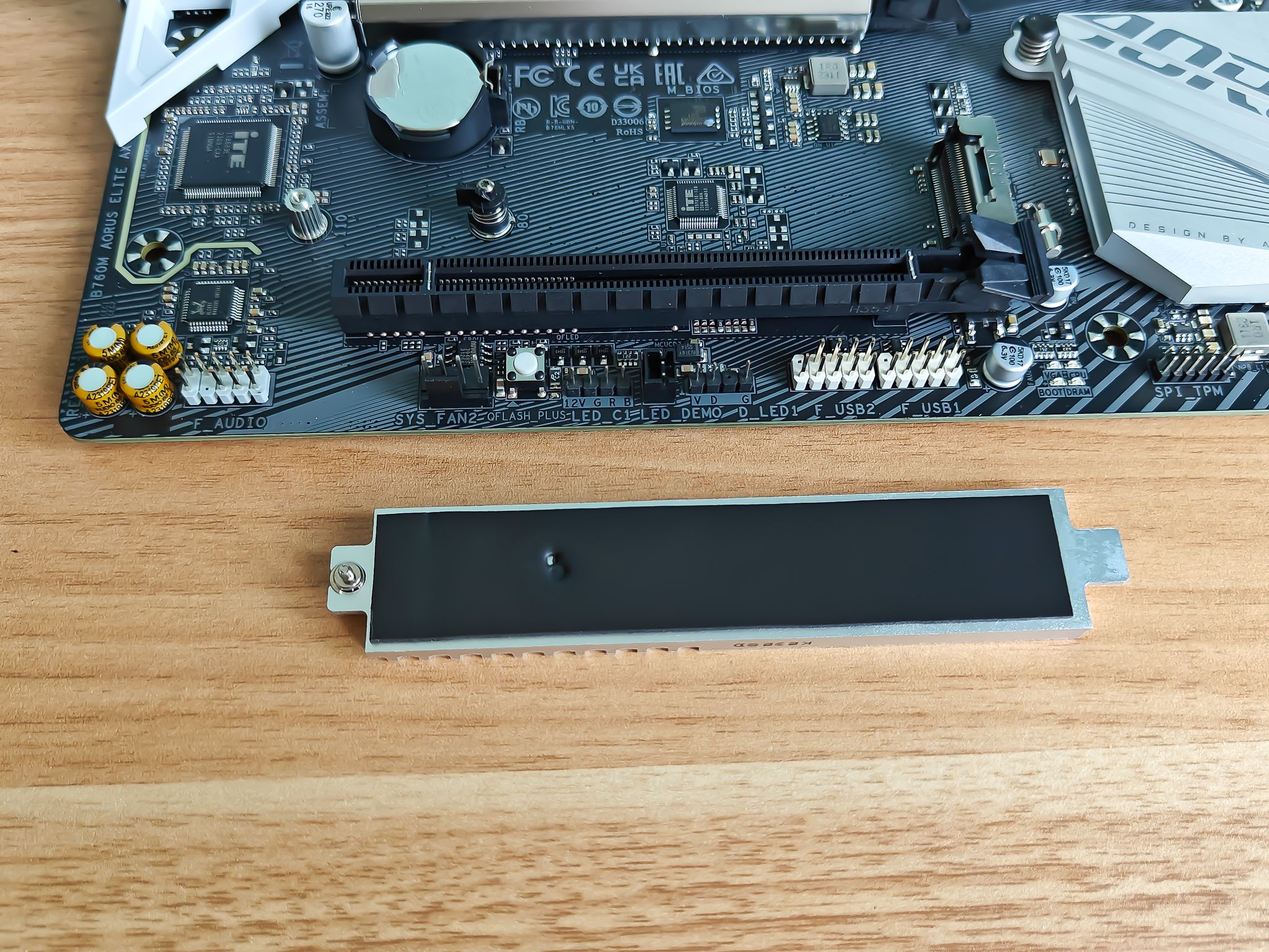 技嘉b760m电竞雕如何给内存超频,技嘉b760m小雕内存超频技术