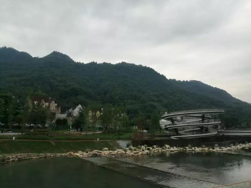 一条小裂缝补漏花了6400元，安徽补漏帮是真补漏还是敲诈勒索？