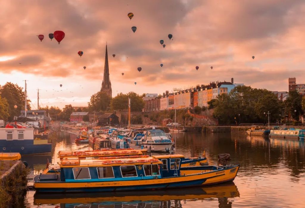 一句话表达一个城市,一句话概括一座城市