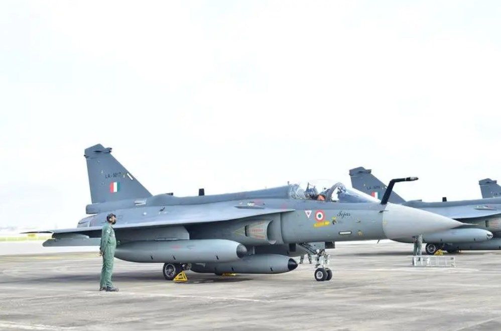 枭龙战机出局光辉战机迎来马来西亚订单？印媒：比枭龙更强更便宜