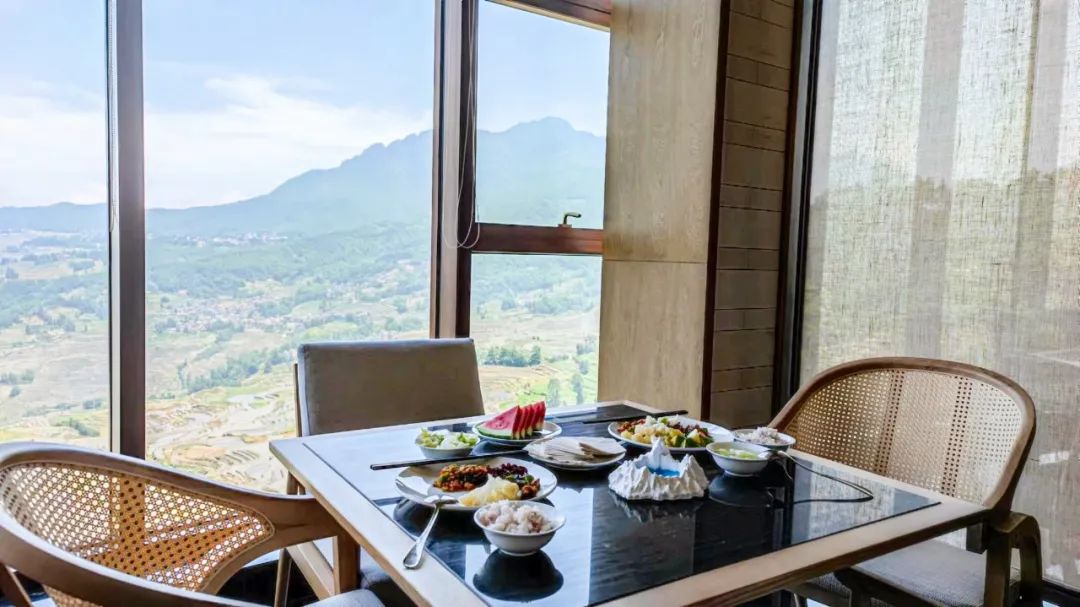 元阳多依树半山度假酒店,多依树半山度假酒店怎么进