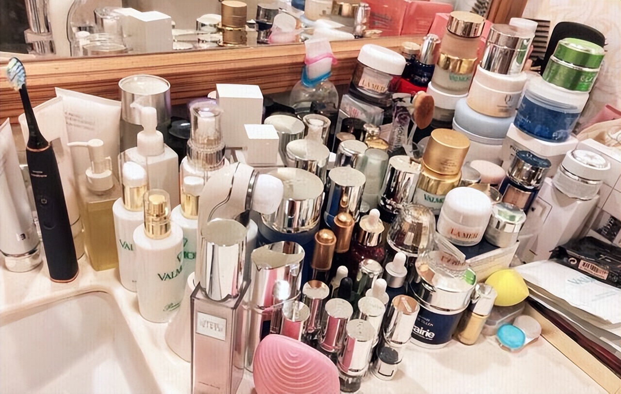 为什么日系护肤品效果那么好,韩系护肤品好还是日系护肤品好