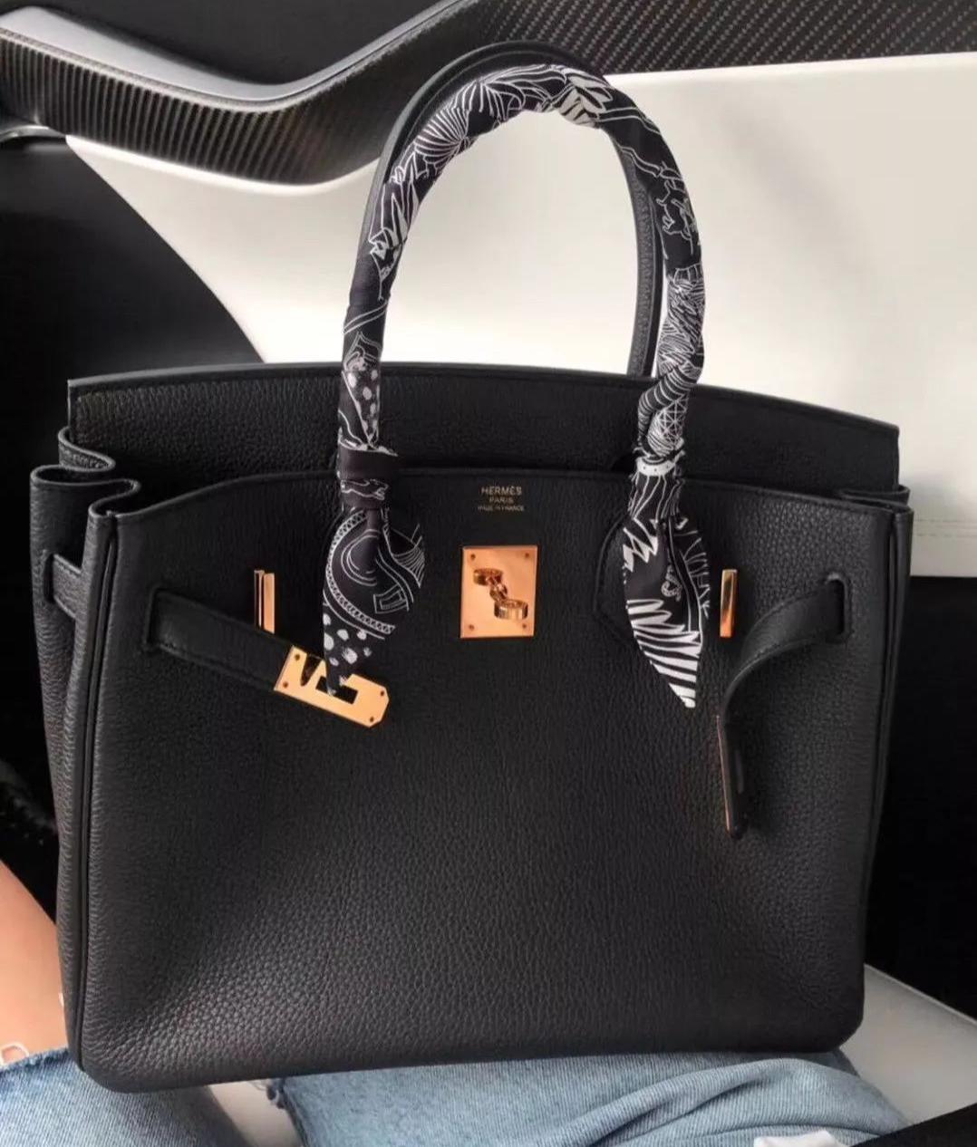 第一个包买lv还是圣罗兰,第一只包买lv还是迪奥