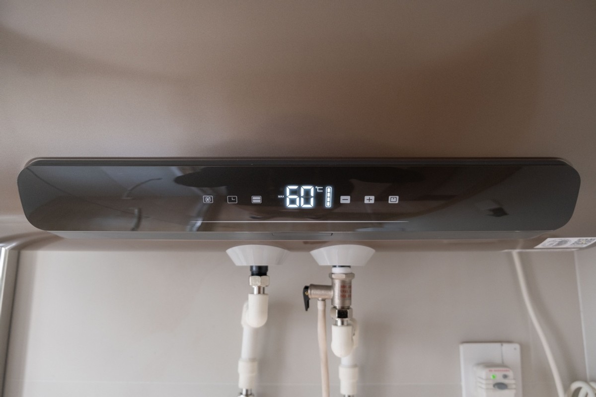 电热水器怎么选看完你就知道了,买电热水器怎样选才不踩坑