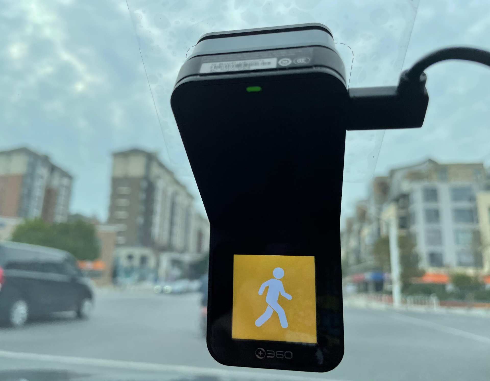 4k夜视行车记录仪,360行车记录仪g900测评视频