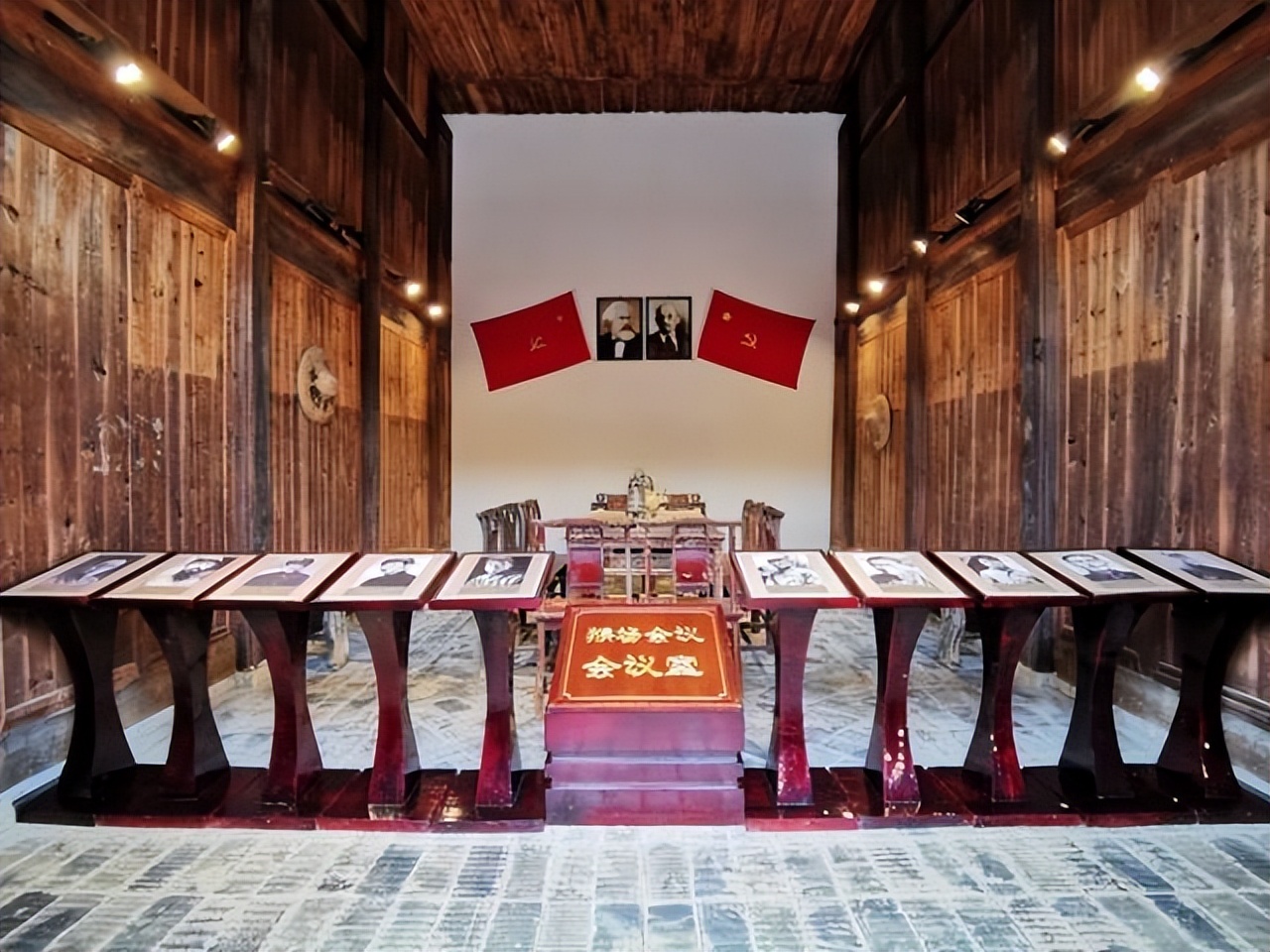 云贵高原秘境探险,乌蒙山腹地探索之旅