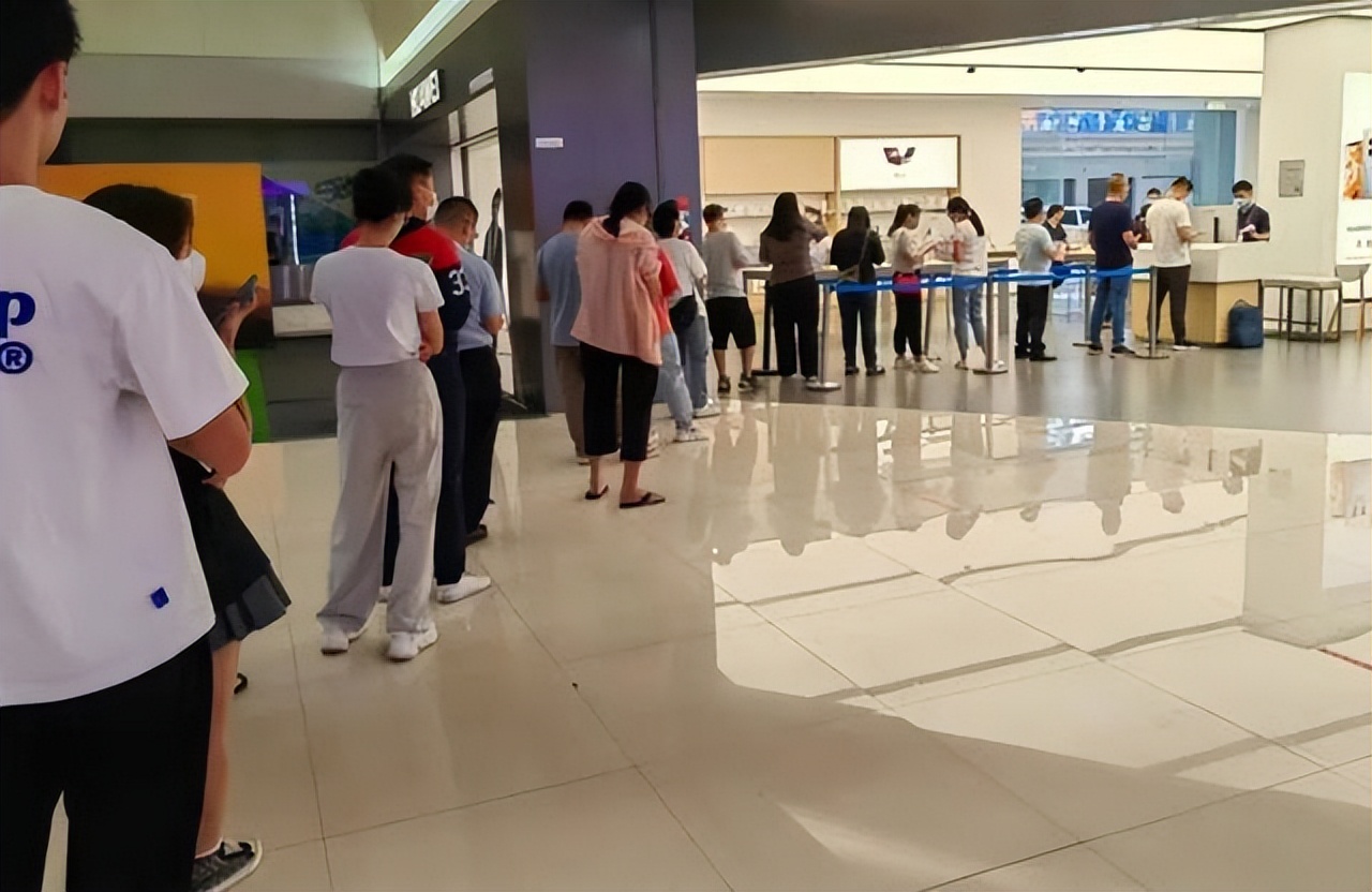 华为mate50要加价多少,华为mate50黄牛会加价吗