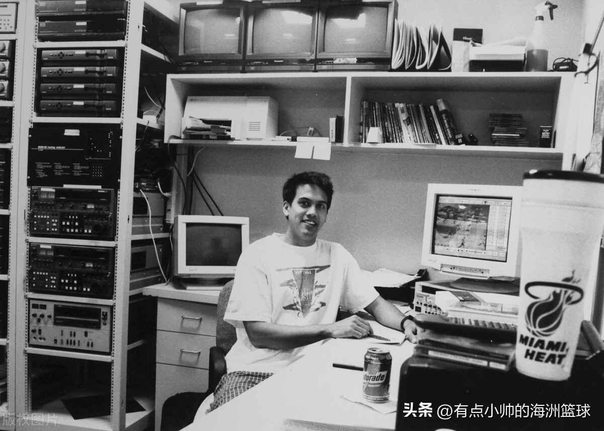 斯波励志,斯波成长经历