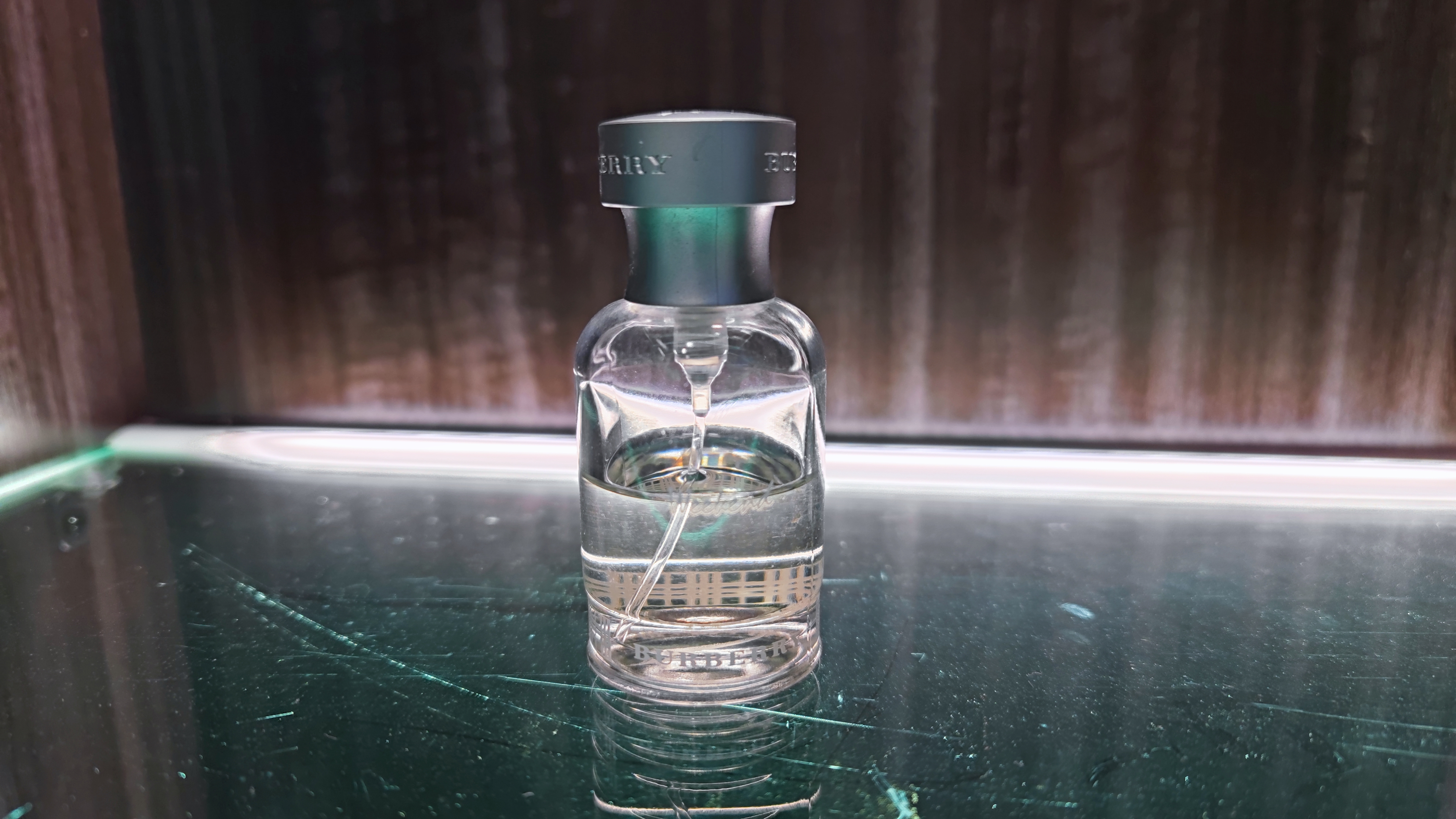 十大公认最好闻的男士香水推荐,适合春天的香水男