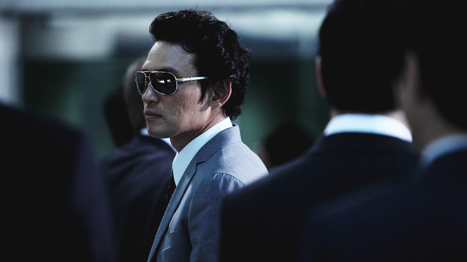 香港黑帮势力猖獗，97年香港回归后，黑帮为何却消失了？