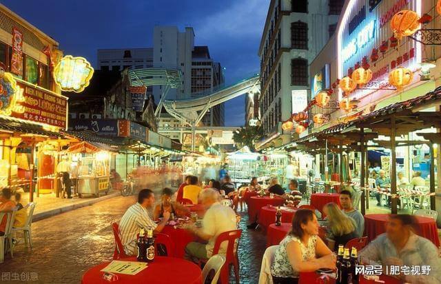 去马来西亚打工一年能赚20万,放弃了月薪8000的工作进厂