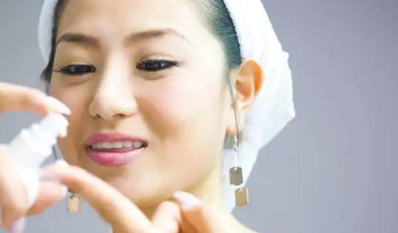 女孩买护肤品哪个好,女人买面霜