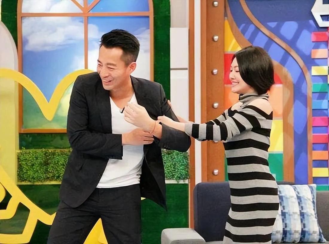 小s一下就想到具俊晔,小s说具俊晔人品超赞