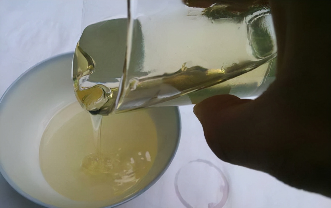 玫瑰花粉面膜有祛斑的功效,玫瑰花蜂蜜面膜