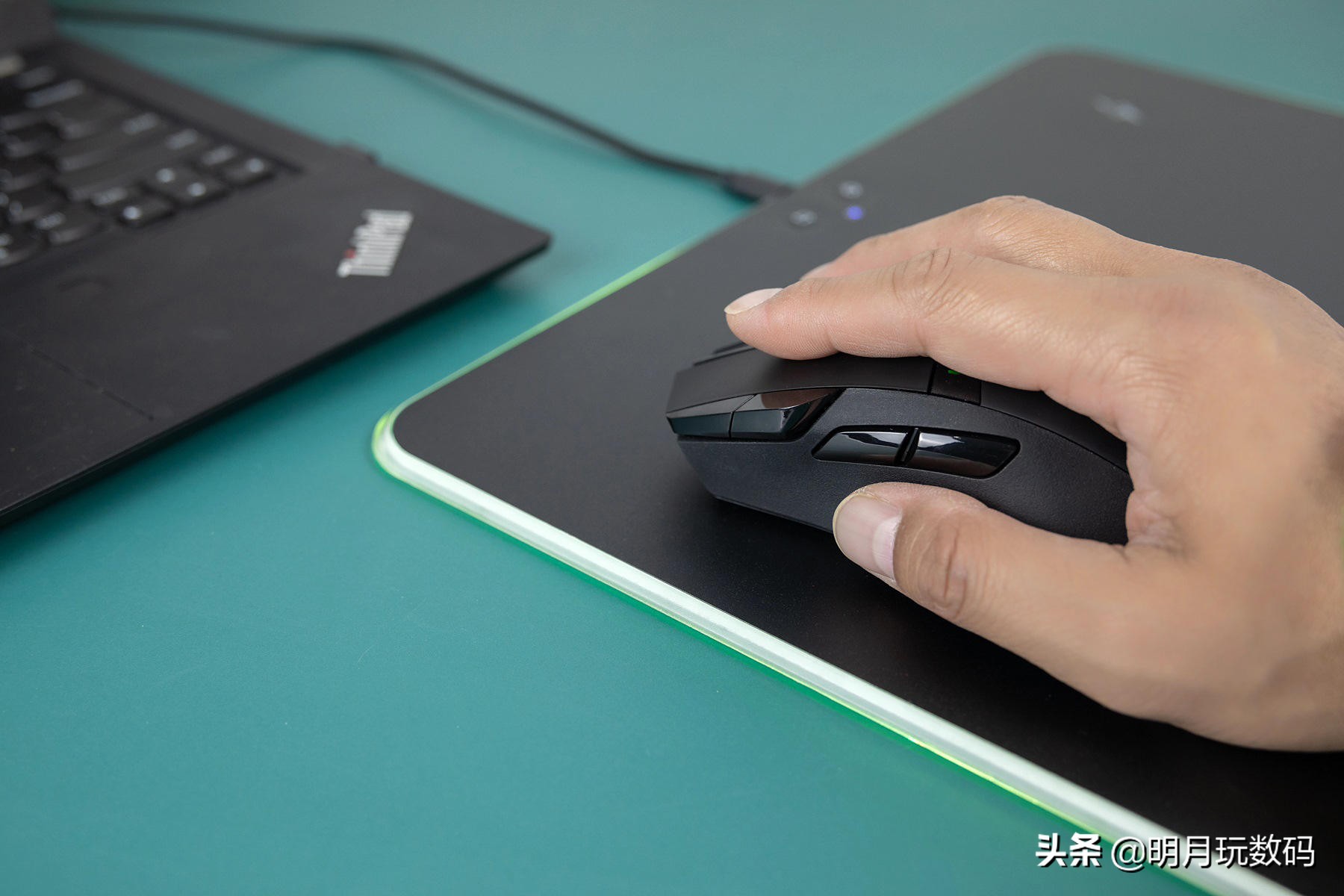 雷柏v100游戏键鼠套装黑色参数,雷柏鼠标垫V10RGB