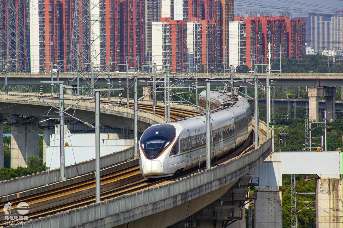 高铁迟到几分钟怎么处理,高铁迟到了能退票吗